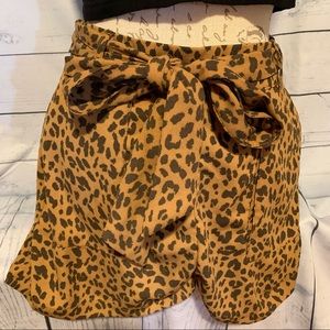 Leopard high rise tie waist shorts